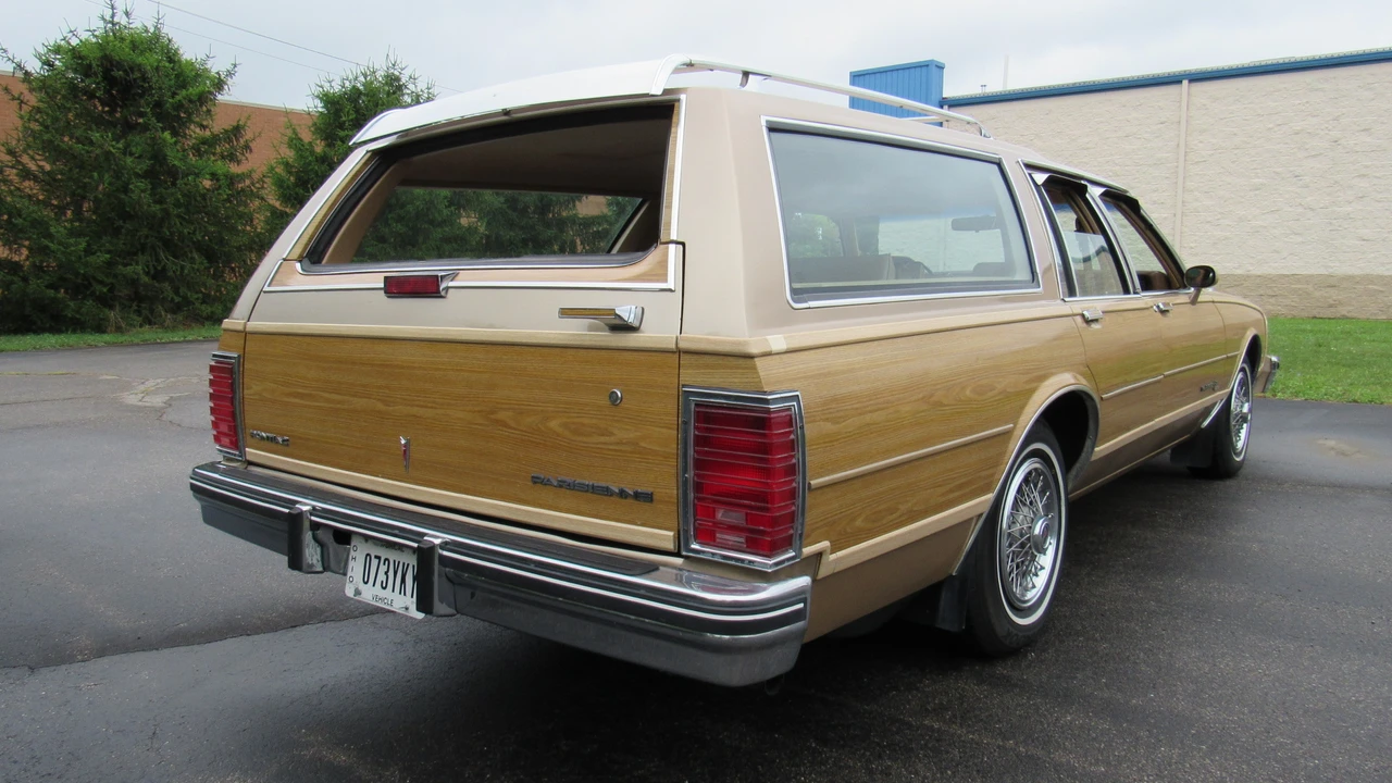 1986 Pontiac Parisienne - Image 21 of 31
