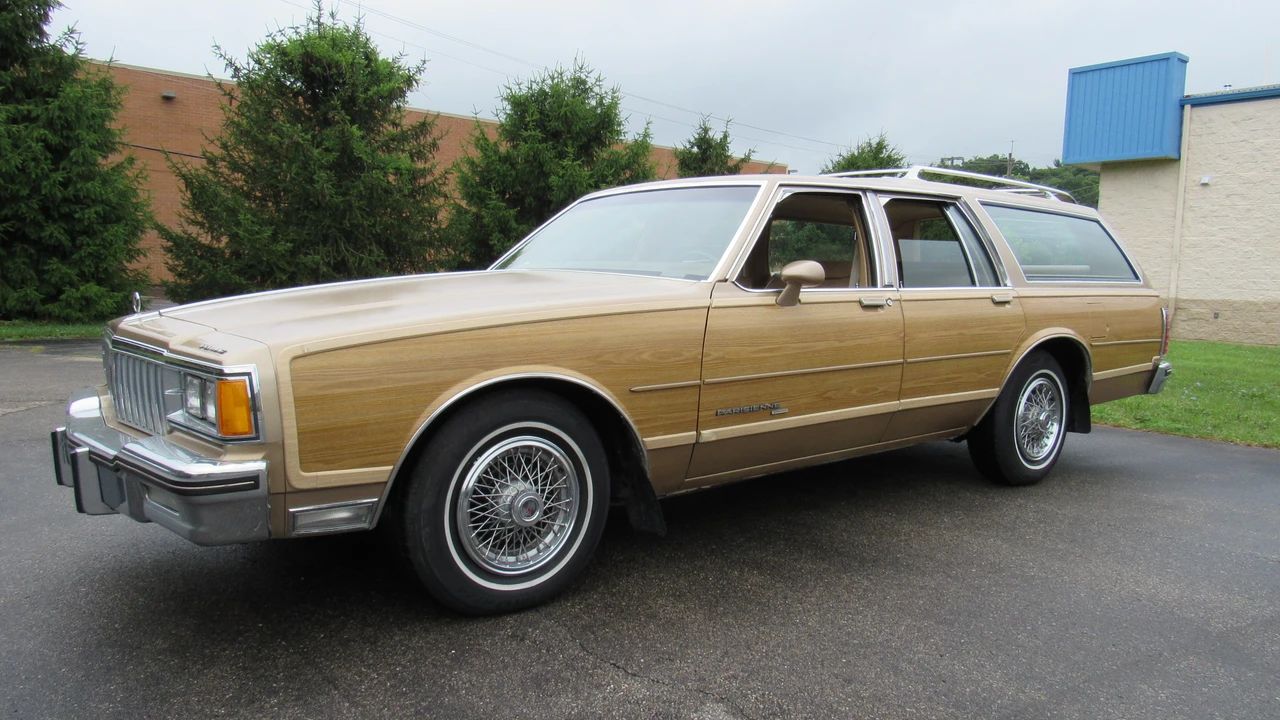 1986 Pontiac Parisienne - Image 5 of 31