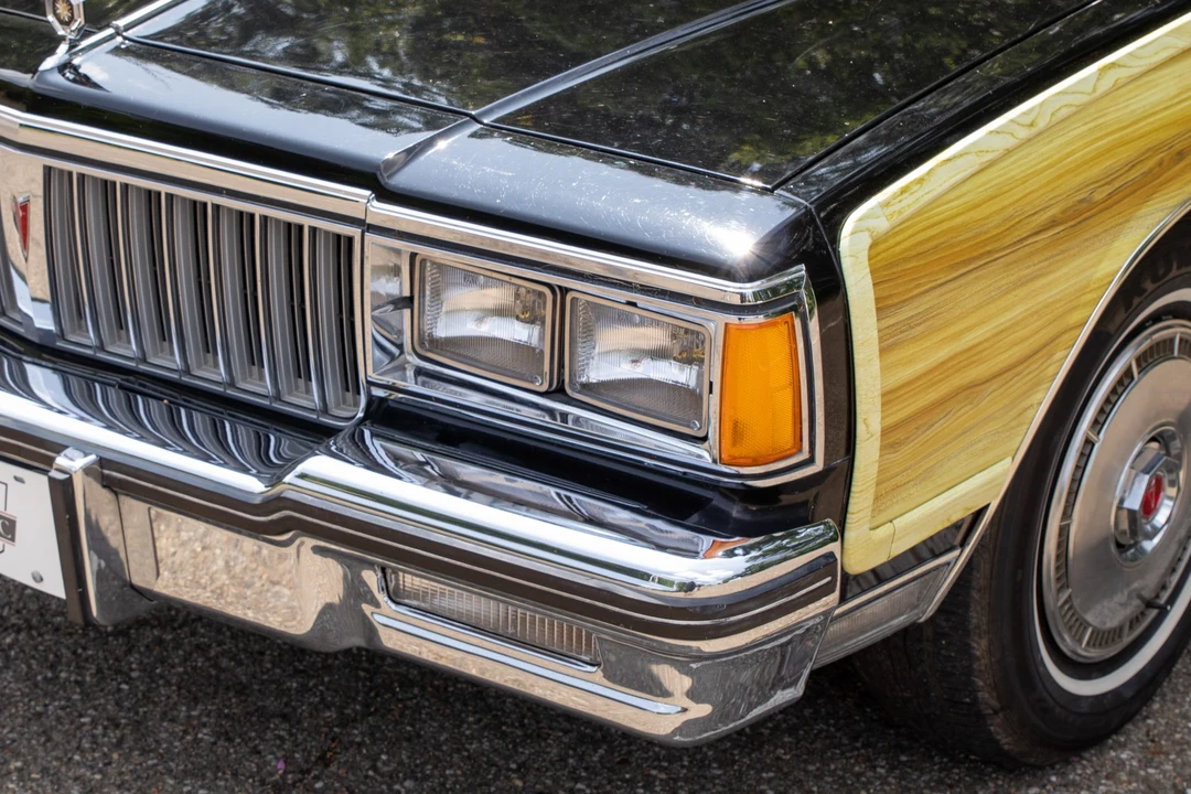 1986 Pontiac Parisienne - Image 11 of 31