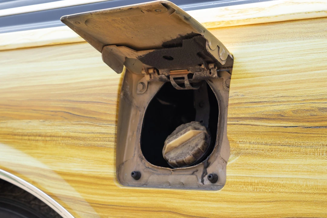 1986 Pontiac Parisienne - Image 30 of 31