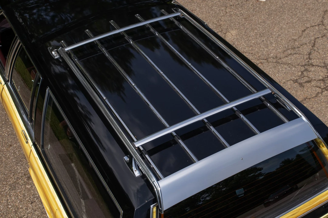 1986 Pontiac Parisienne - Image 31 of 31