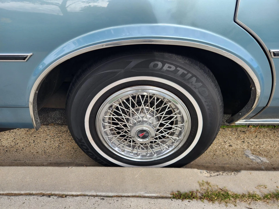 1986 Pontiac Safari - Image 19 of 31