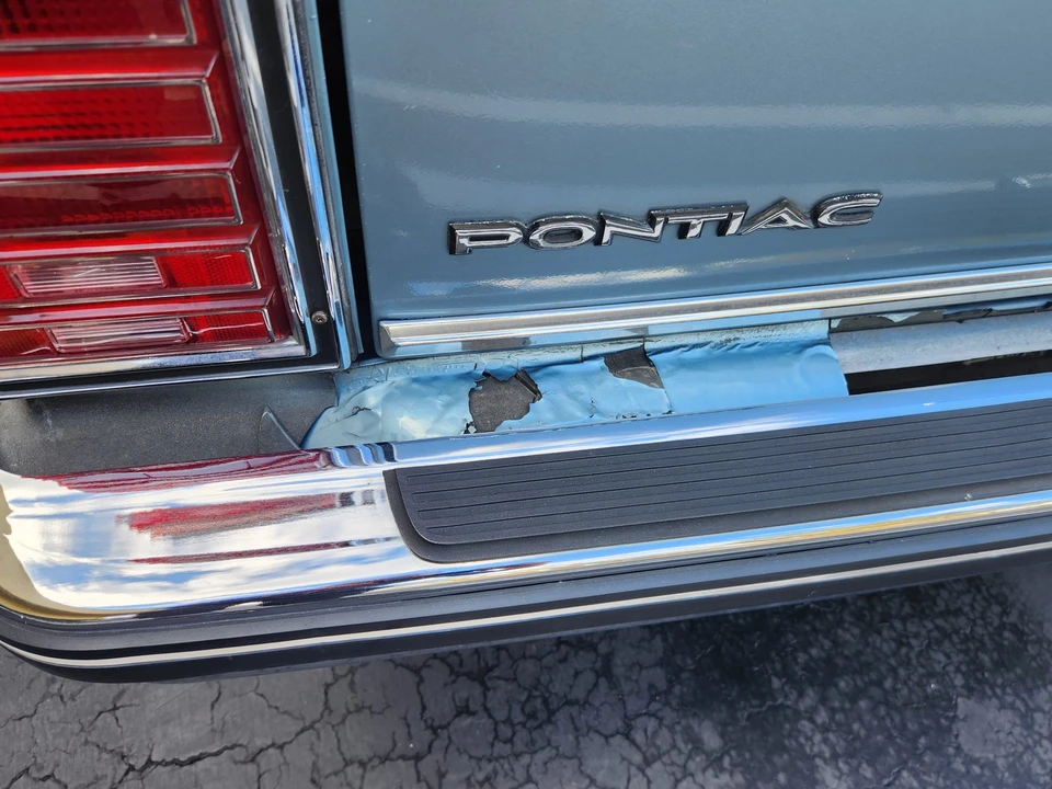 1986 Pontiac Safari - Image 18 of 31