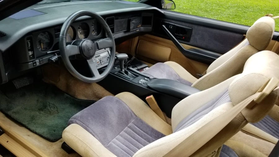 1986 Pontiac Firebird Trans Am 3rd Gen - Image 4 of 11