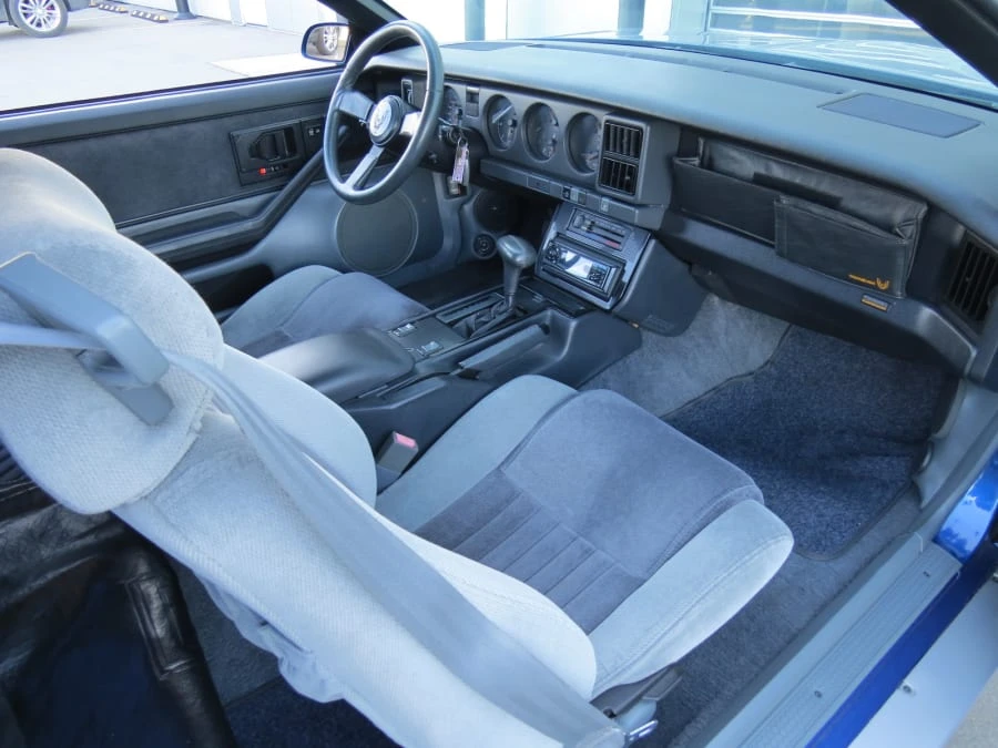 1986 Pontiac Firebird Trans Am 3rd Gen - Image 10 of 13