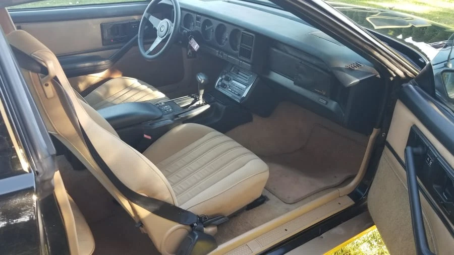 1986 Pontiac Firebird Trans Am 3rd Gen - Image 4 of 6