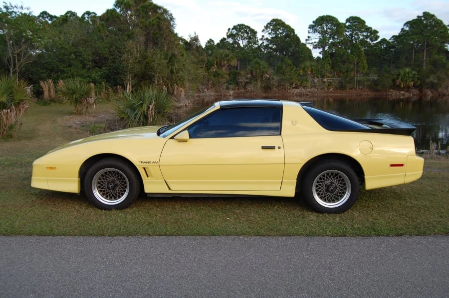 1986 Pontiac Firebird Trans Am 3rd Gen - Image 2 of 8