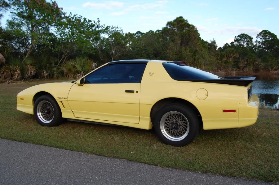 1986 Pontiac Firebird Trans Am 3rd Gen - Image 3 of 8