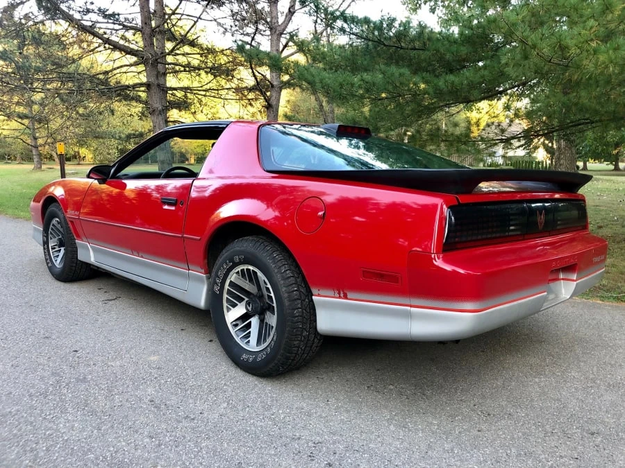 1986 Pontiac Firebird Trans Am 3rd Gen - Image 3 of 11
