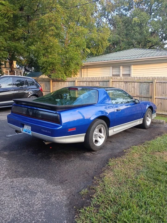 1986 Pontiac Firebird Trans Am 3rd Gen - Image 5 of 7