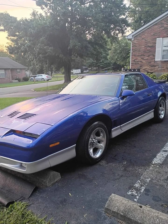 1986 Pontiac Firebird Trans Am 3rd Gen - Image 4 of 7