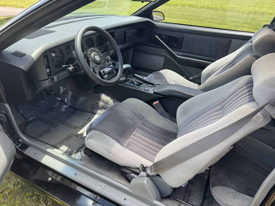 1986 Pontiac Firebird Trans Am 3rd Gen - Image 13 of 30