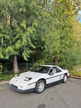 1986 Pontiac Fiero 2M6