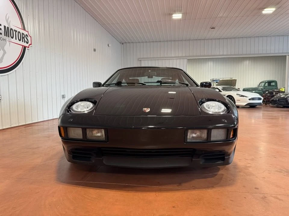 1986 Porsche 928 - Image 5 of 20