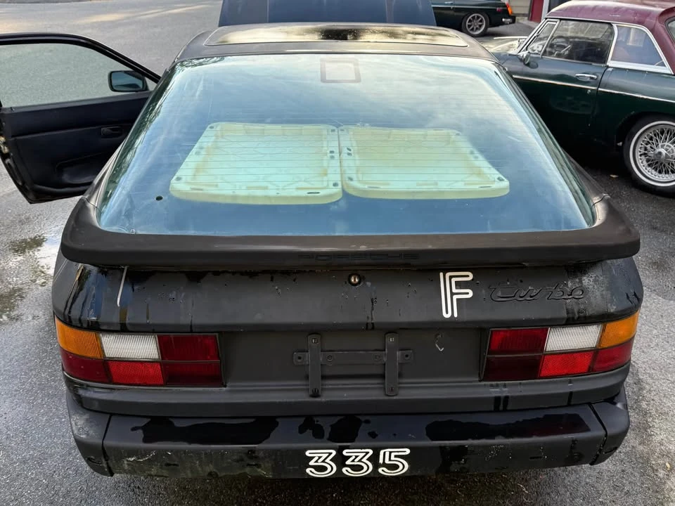1986 Porsche 944 - Image 4 of 16