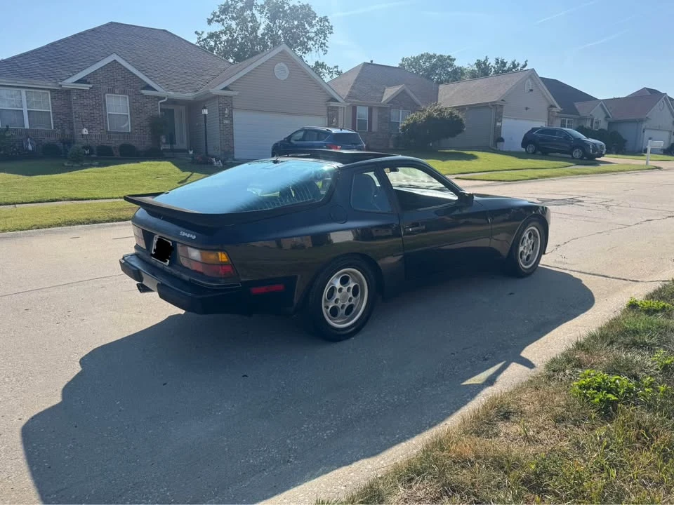 1986 Porsche 944 - Image 4 of 7