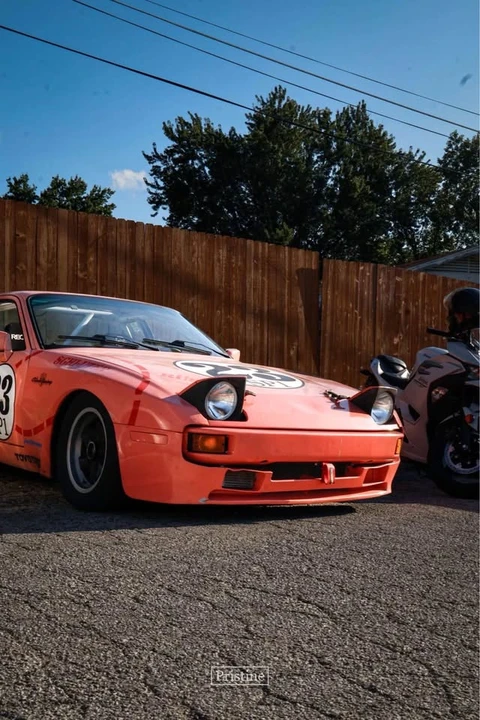 1986 Porsche 944 - Image 2 of 3