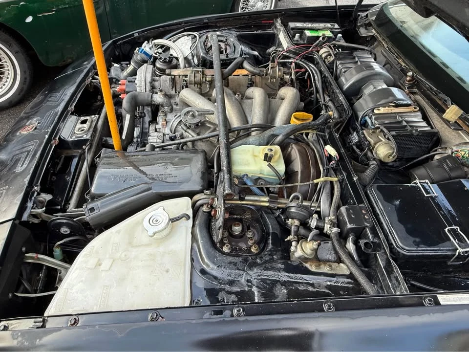 1986 Porsche 944 - Image 11 of 16