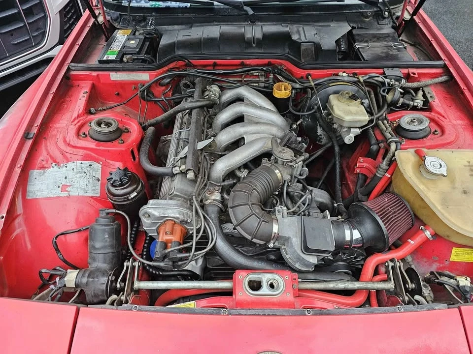 1986 Porsche 944 - Image 6 of 10