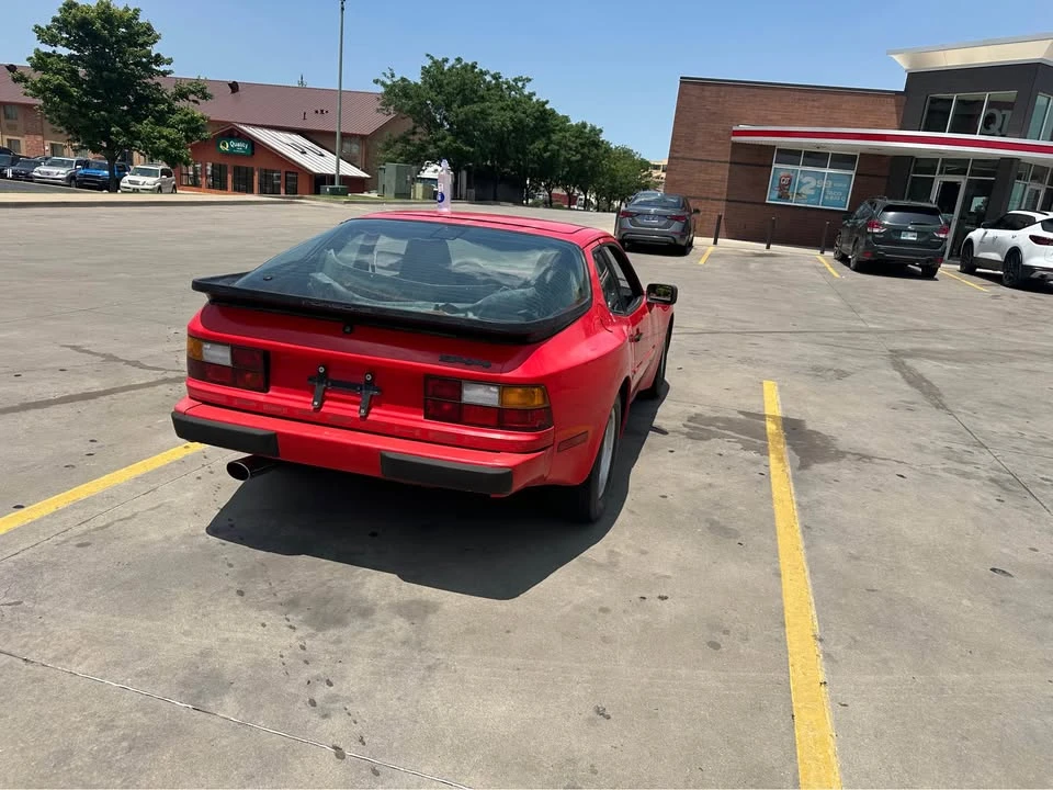 1986 Porsche 944 - Image 3 of 5