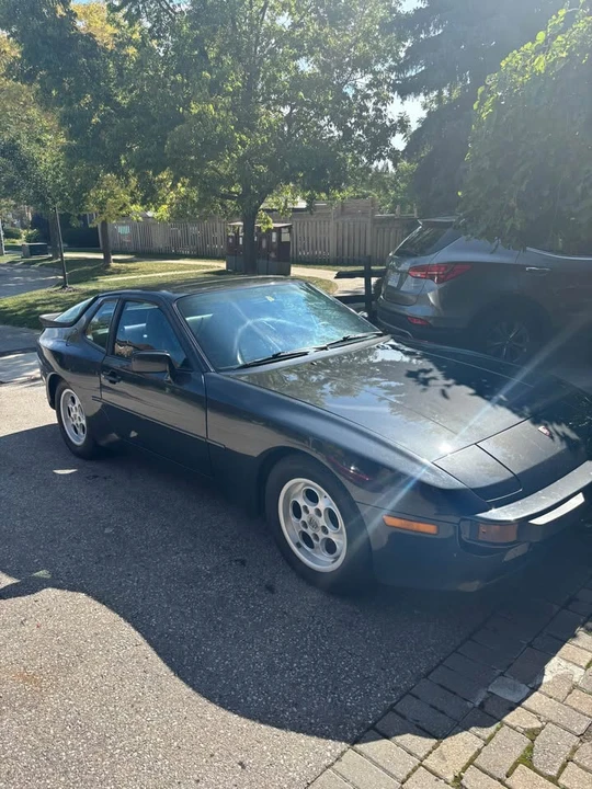 1986 Porsche 944 - Image 2 of 2