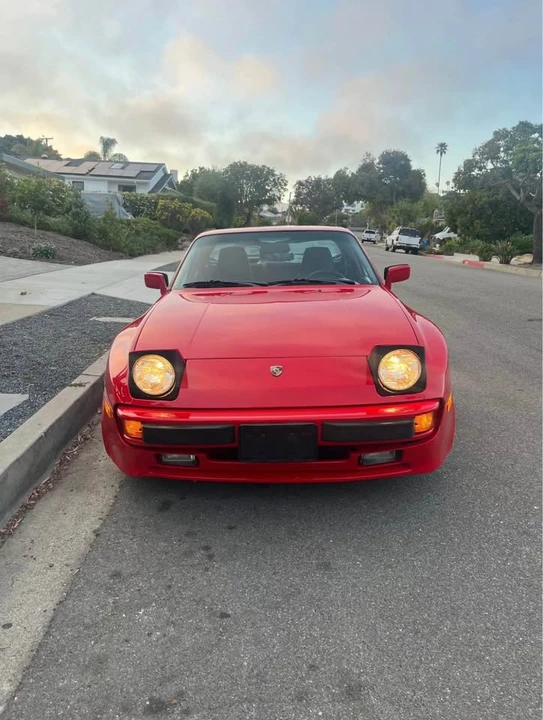 1986 Porsche 944 - Image 2 of 13