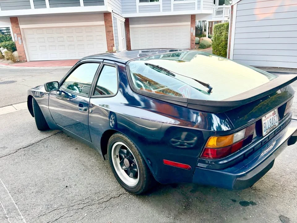 1986 Porsche 944 - Image 6 of 7