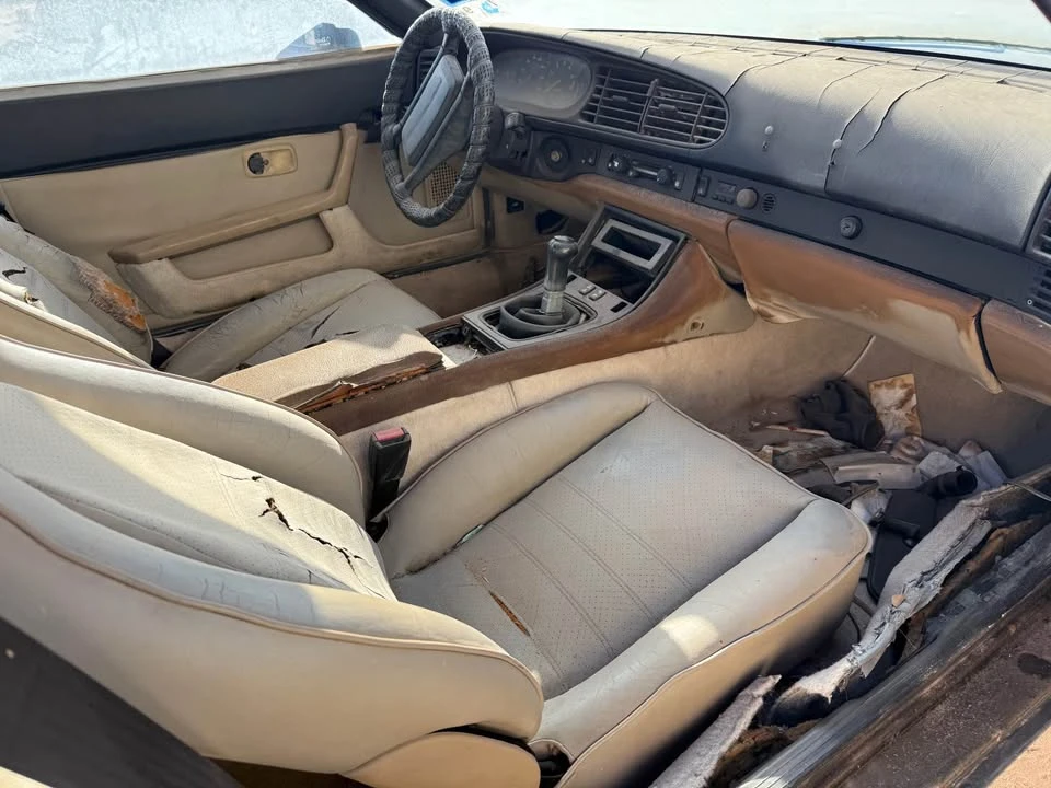 1986 Porsche 944 - Image 6 of 10
