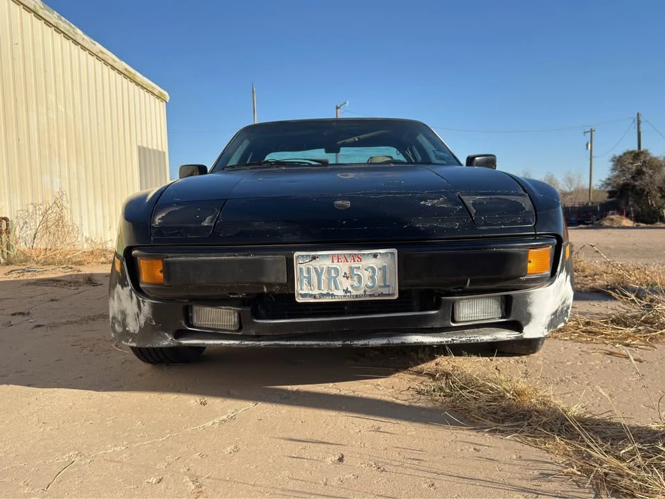 1986 Porsche 944 - Image 5 of 10