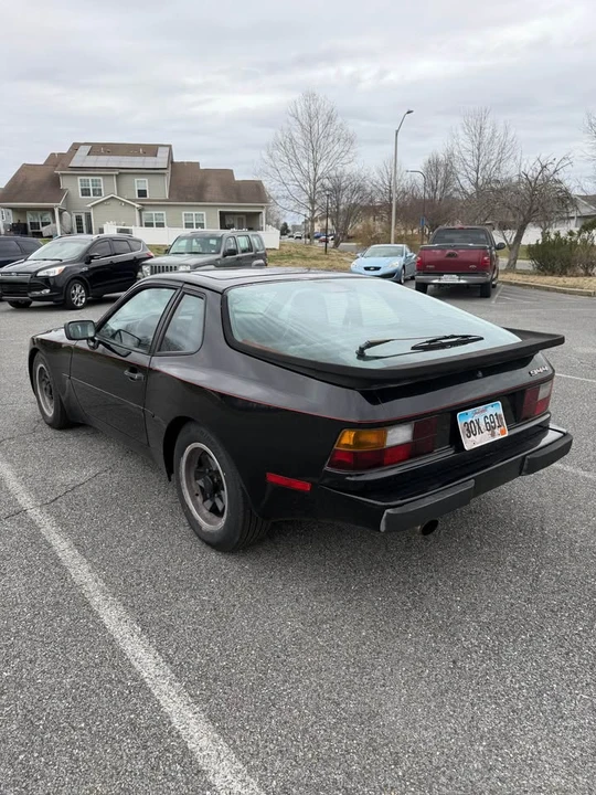1986 Porsche 944 - Image 7 of 20