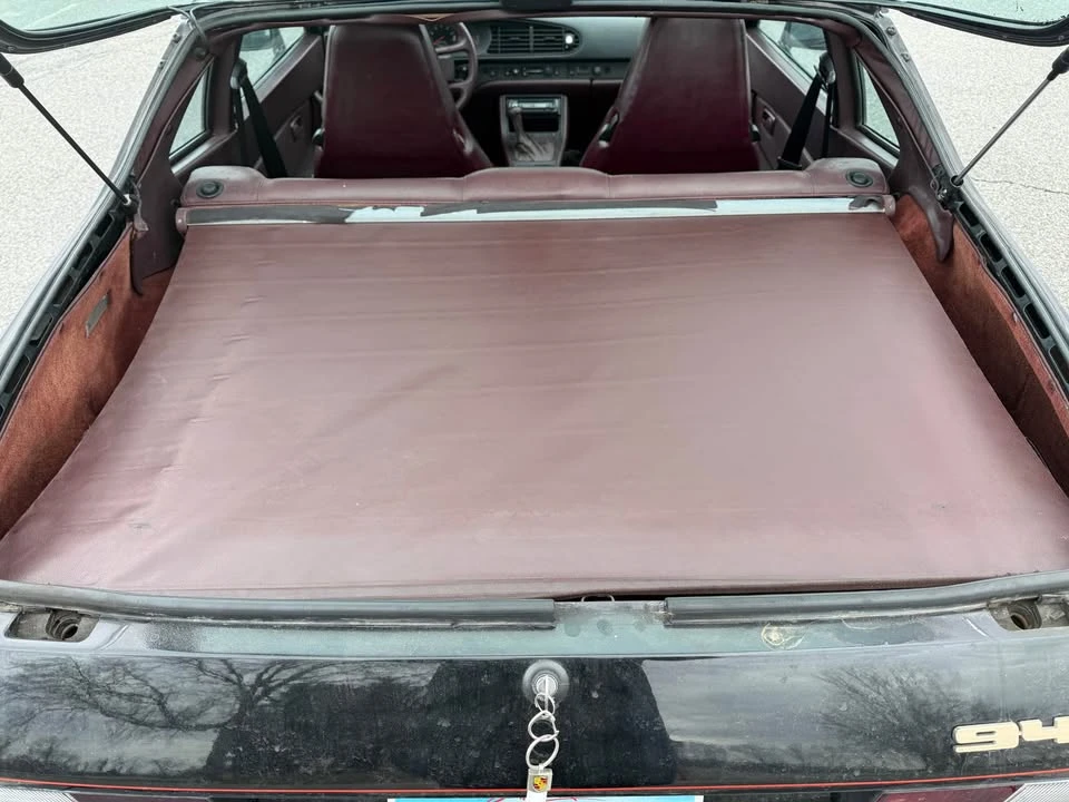 1986 Porsche 944 - Image 13 of 20