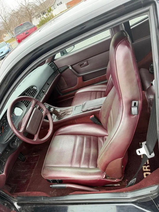 1986 Porsche 944 - Image 9 of 20