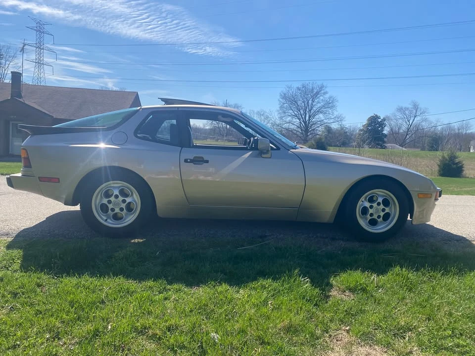 1986 Porsche 944 - Image 10 of 10
