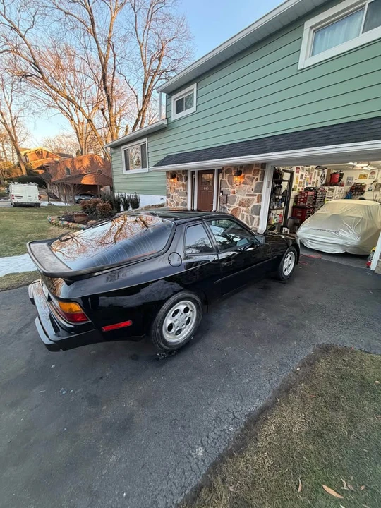 1986 Porsche 944 - Image 13 of 14