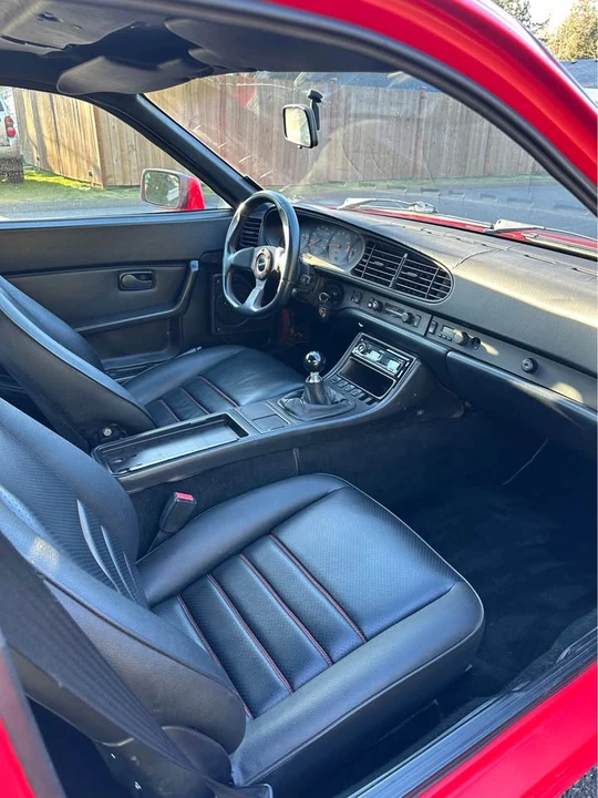 1986 Porsche 944 - Image 9 of 13