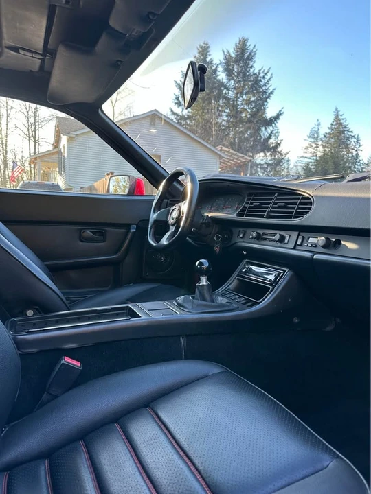 1986 Porsche 944 - Image 11 of 13