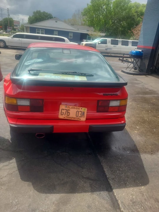 1986 Porsche 944 - Image 6 of 7