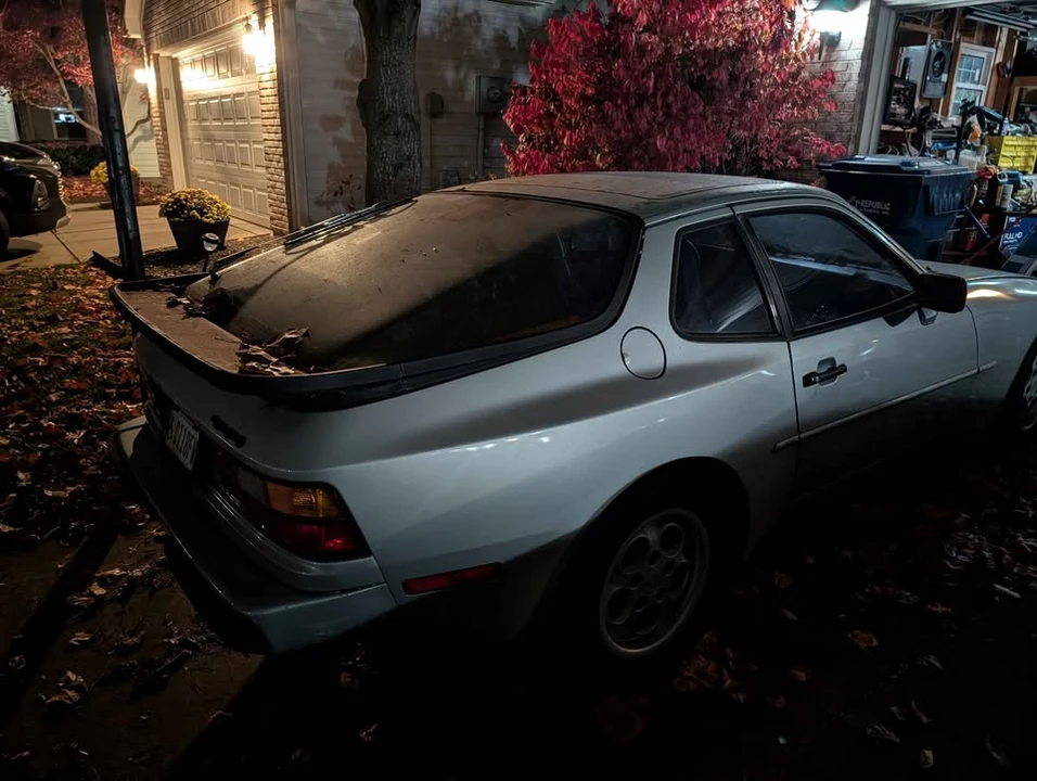 1986 Porsche 944 - Image 10 of 14