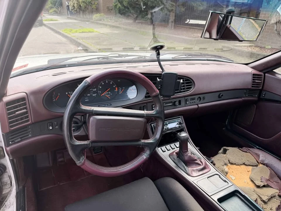 1986 Porsche 944 - Image 6 of 12