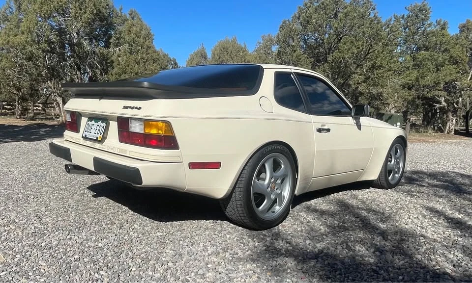 1986 Porsche 944 - Image 9 of 20