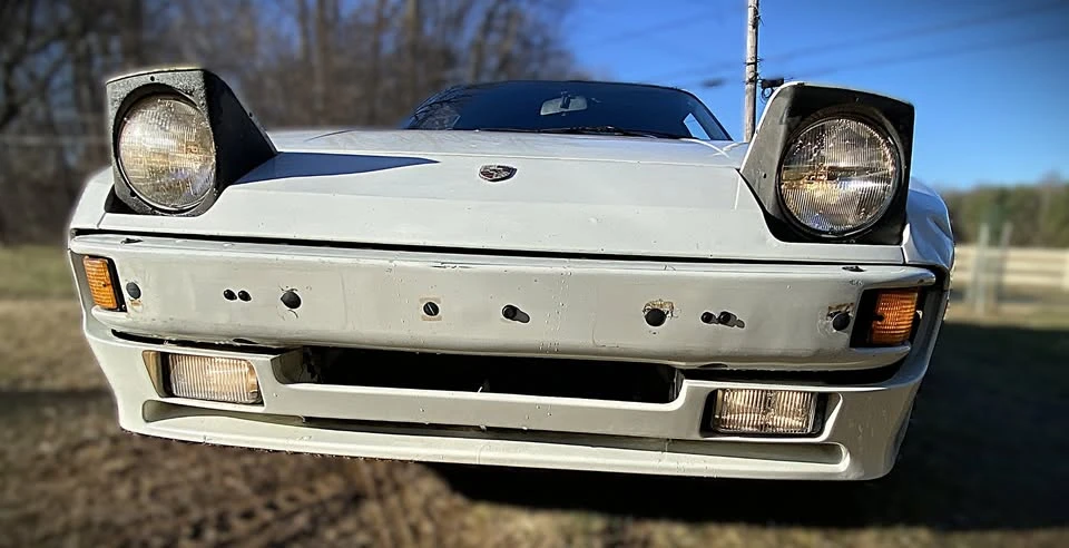 1986 Porsche 944 - Image 9 of 20