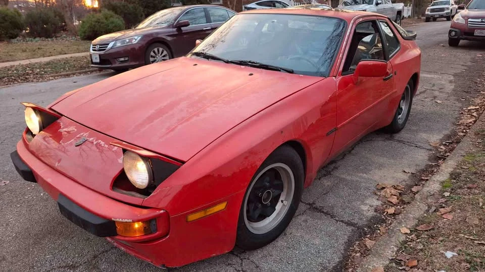 1986 Porsche 944 - Image 5 of 9
