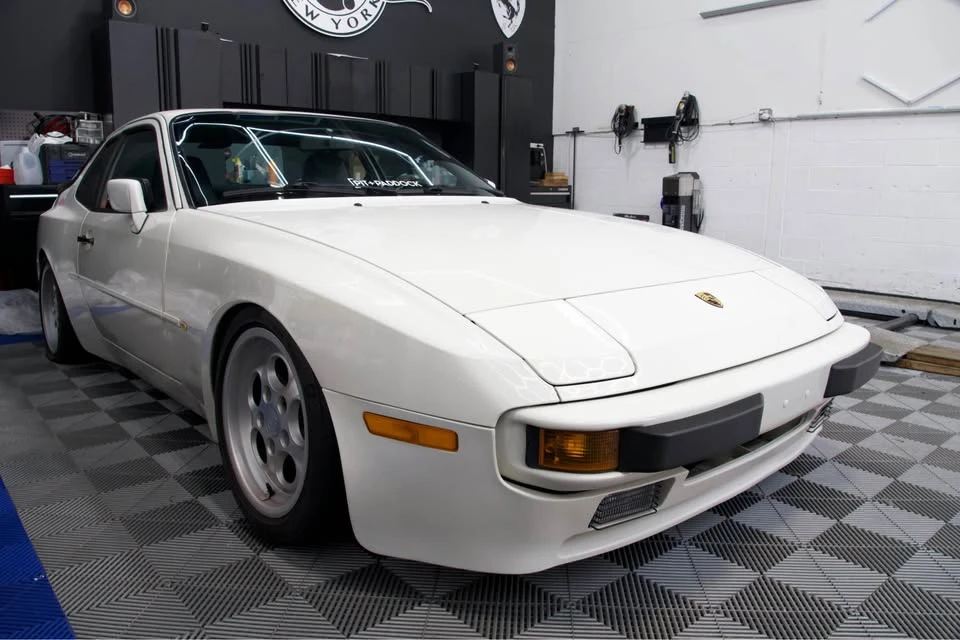 1986 Porsche 944 - Image 3 of 17