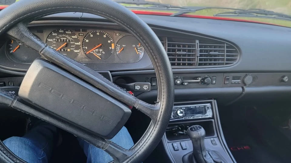1986 Porsche 944 - Image 10 of 12