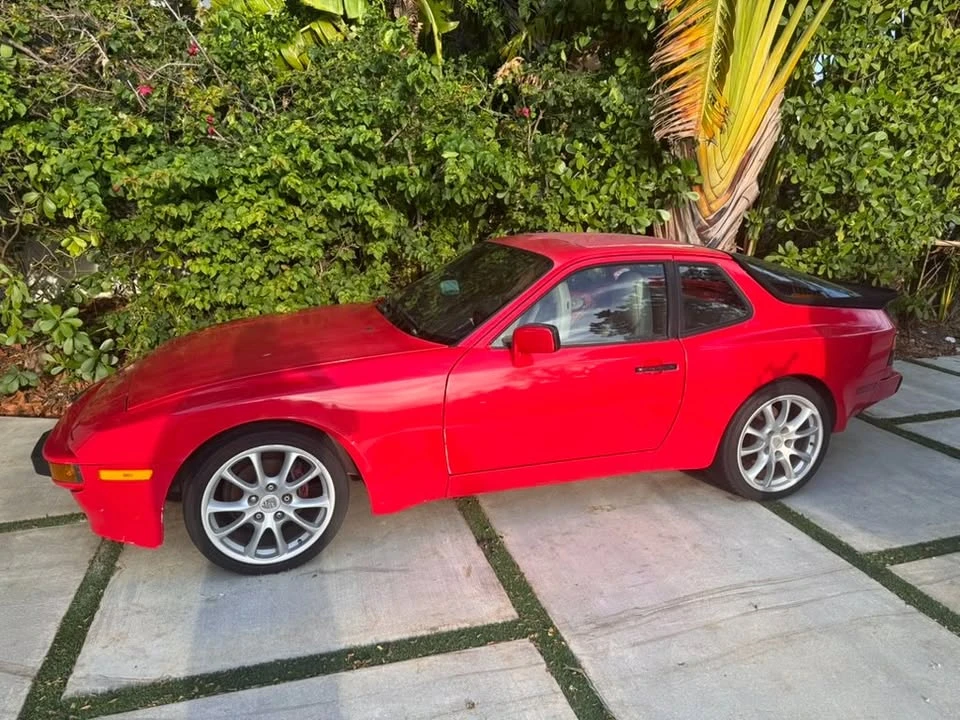 1986 Porsche 944 - Image 8 of 9