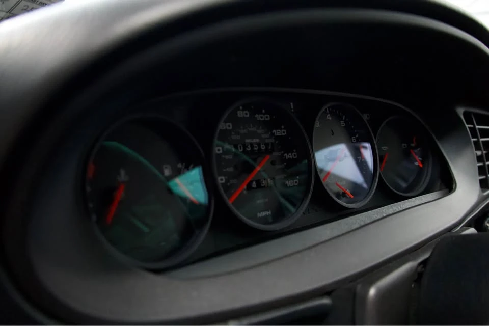 1986 Porsche 944 - Image 13 of 17