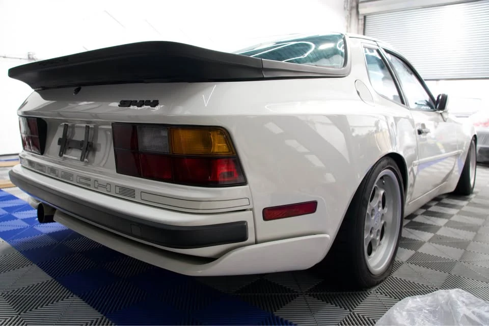 1986 Porsche 944 - Image 7 of 17
