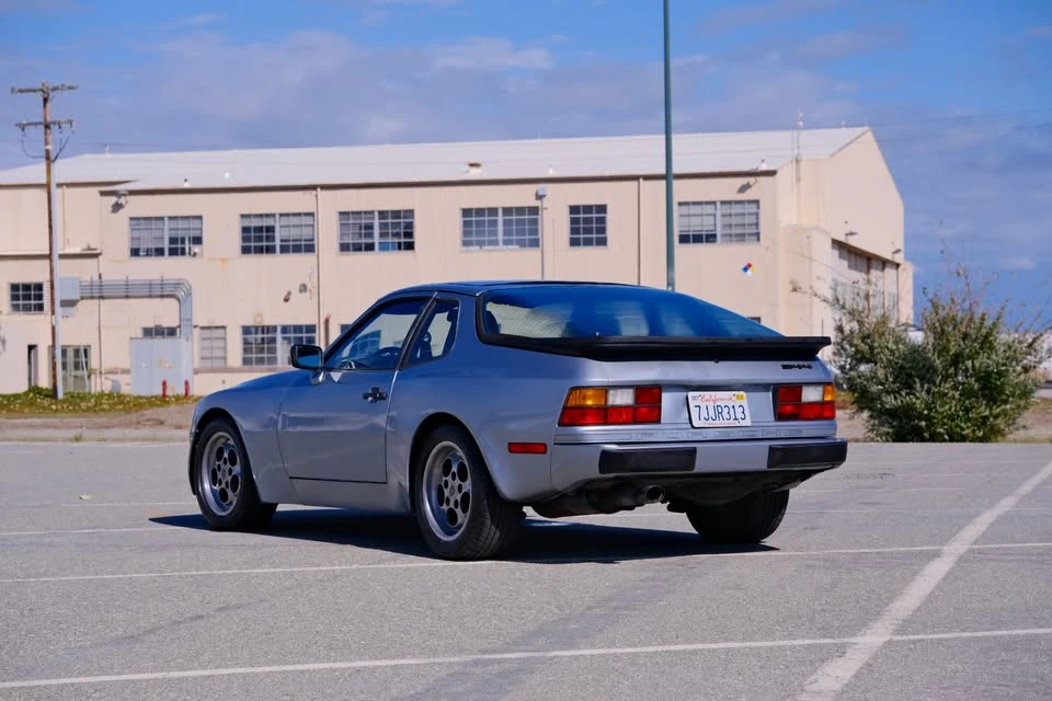 1986 Porsche 944 - Image 6 of 19