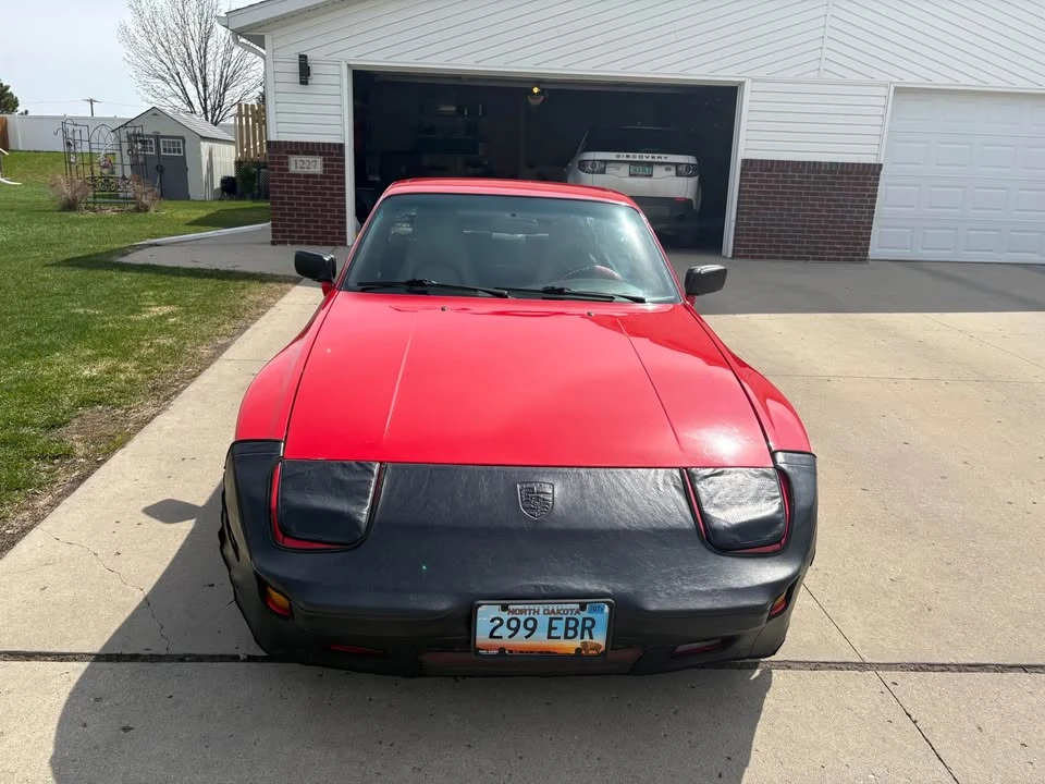 1986 Porsche 944 - Image 2 of 5