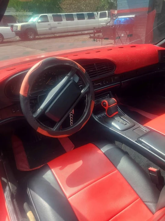 1986 Porsche 944 - Image 2 of 4